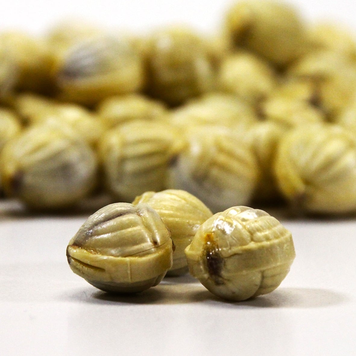 Omas Bonsche – Goldnüsse mit Schokofüllung – 100 g   3